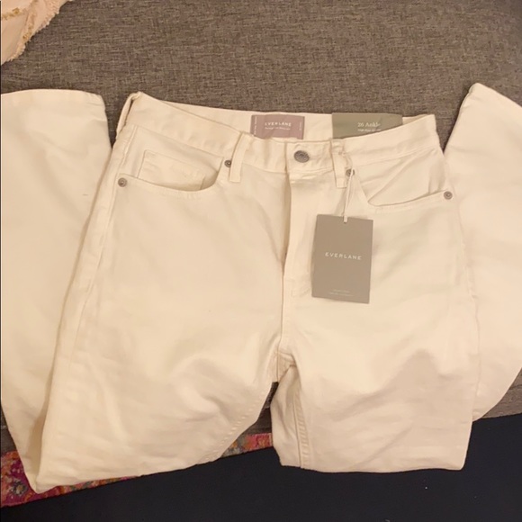 Everlane jeans in ‘Bone’ - Picture 3 of 7